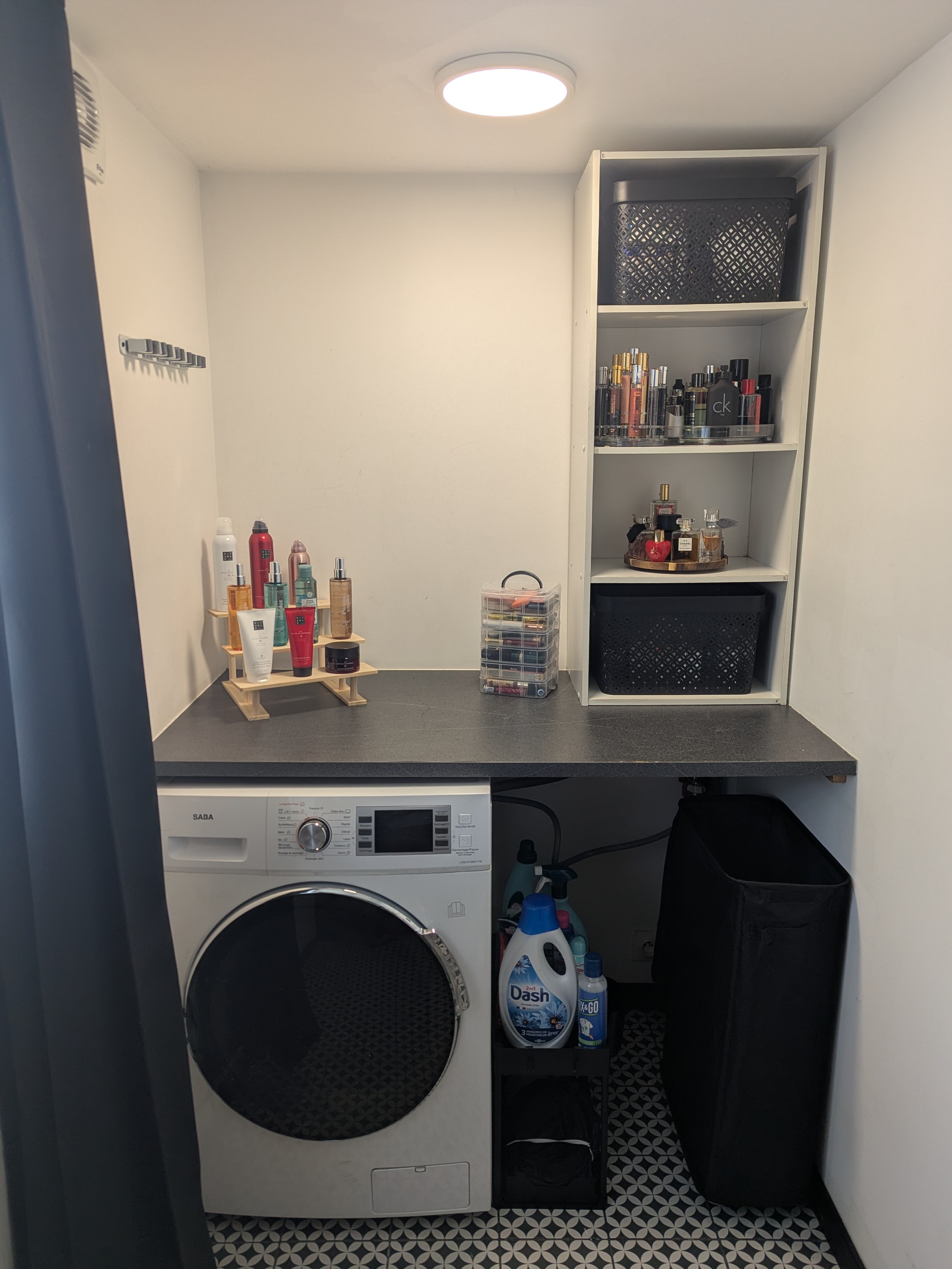 Fond de salle de bain après